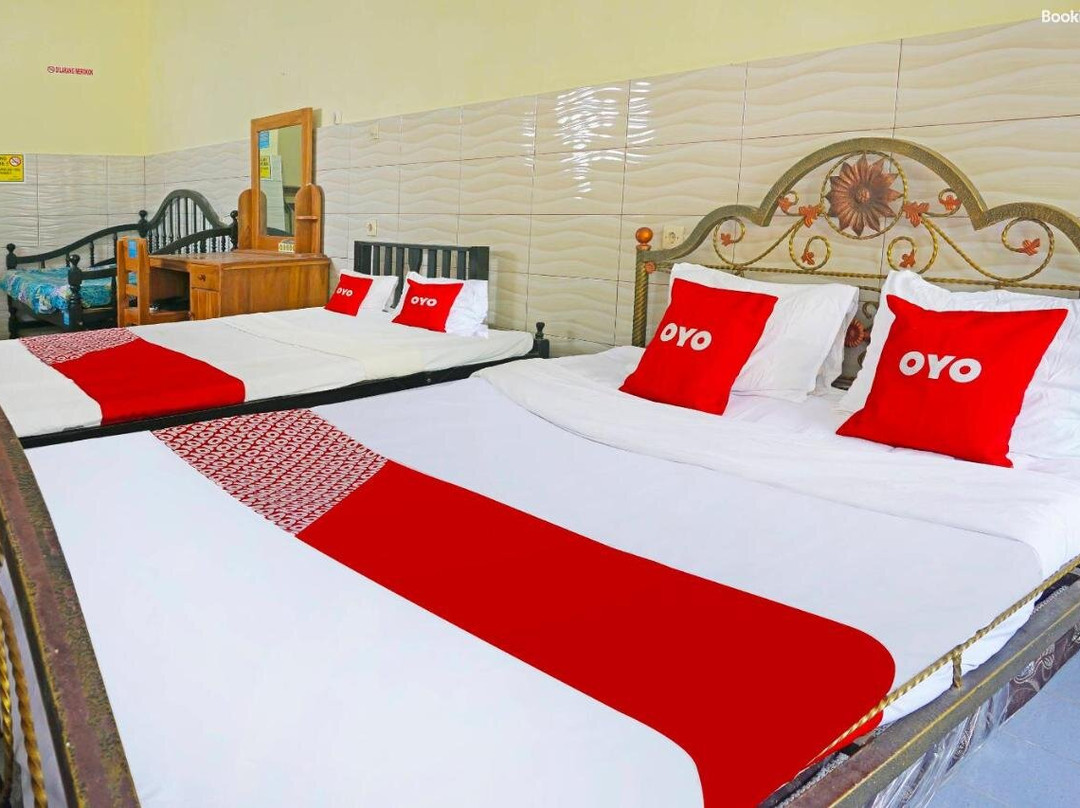 Oyo 91411 Putih Mulia Homestay Syariah