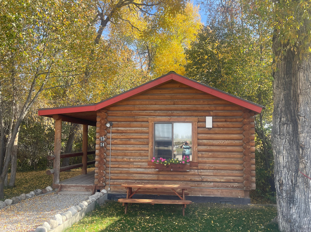 特顿山谷小屋主图