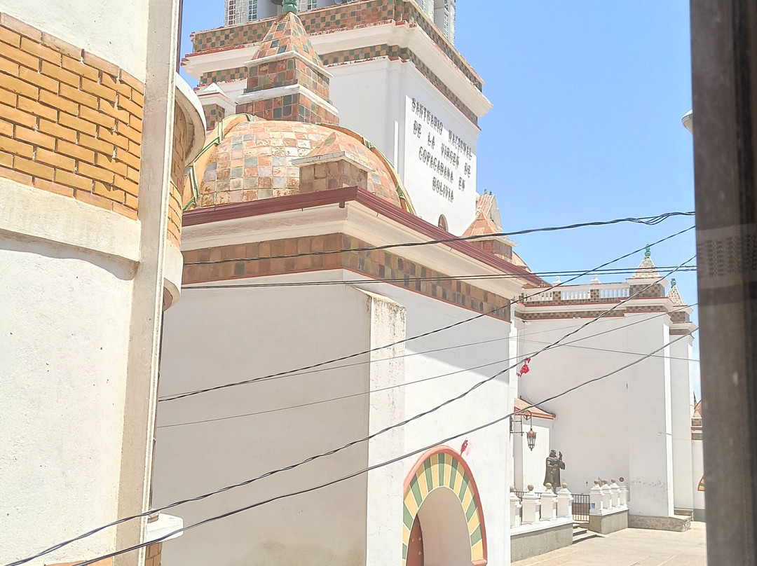 Mia Posada Copacabana