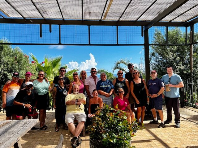 Golden Rock Dive And Nature Resort主图