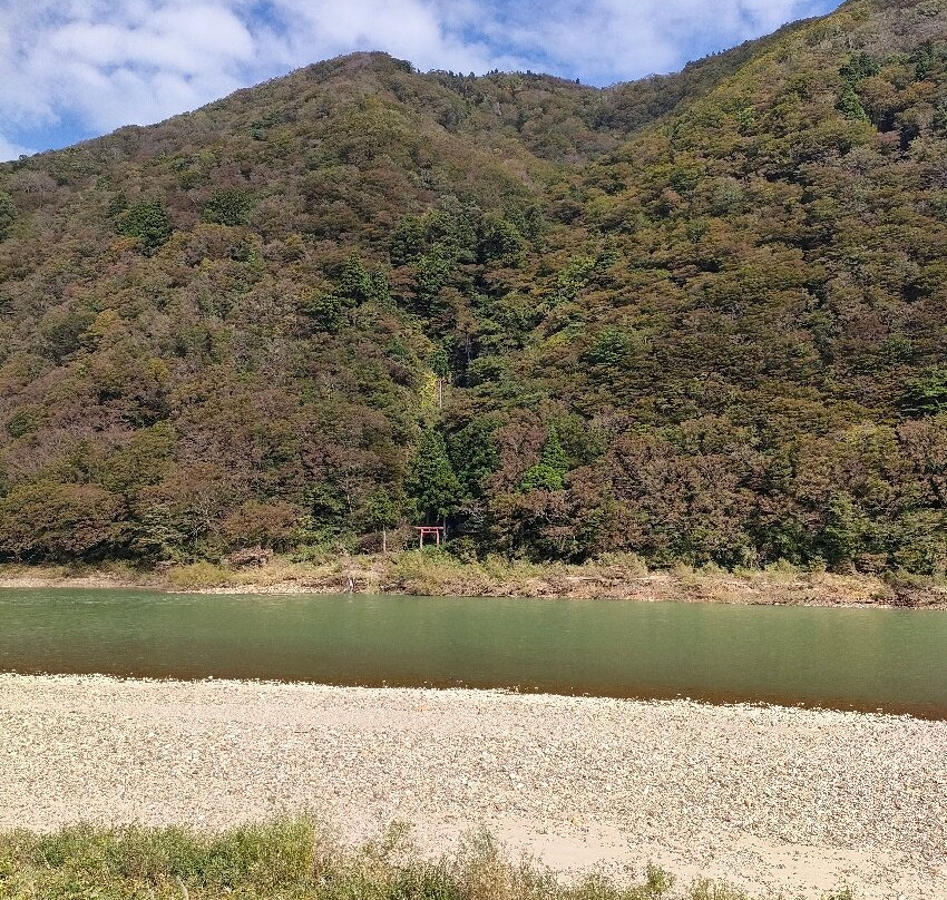 Shiraito Fall-户泽村必去景点