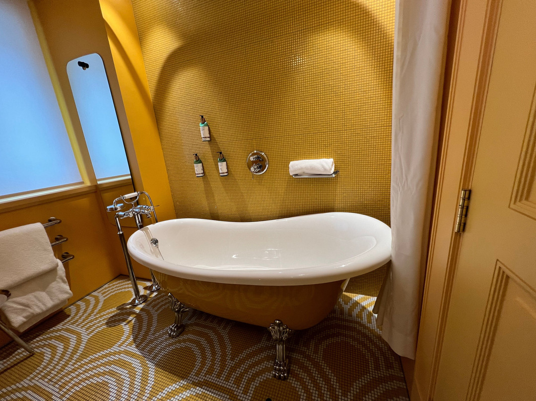 Art Legacy Hotel主图