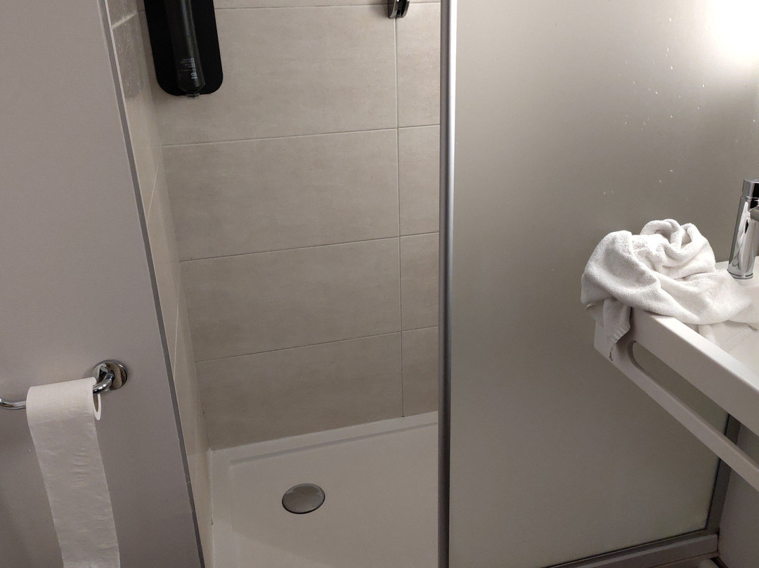 B&B Hotel Troyes Magasins D'Usine主图