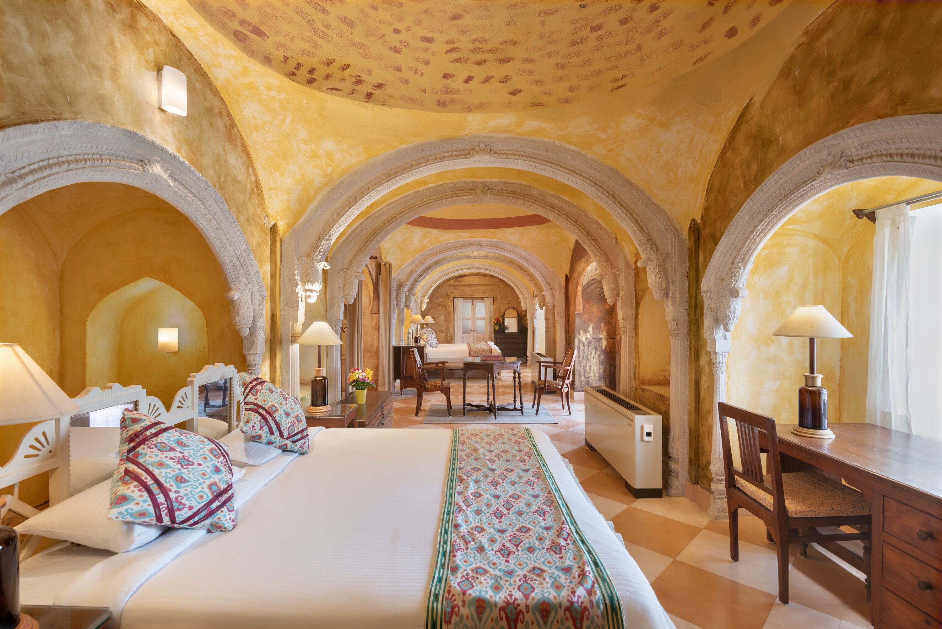 Neemrana's - Tijara Fort Palace-客卧