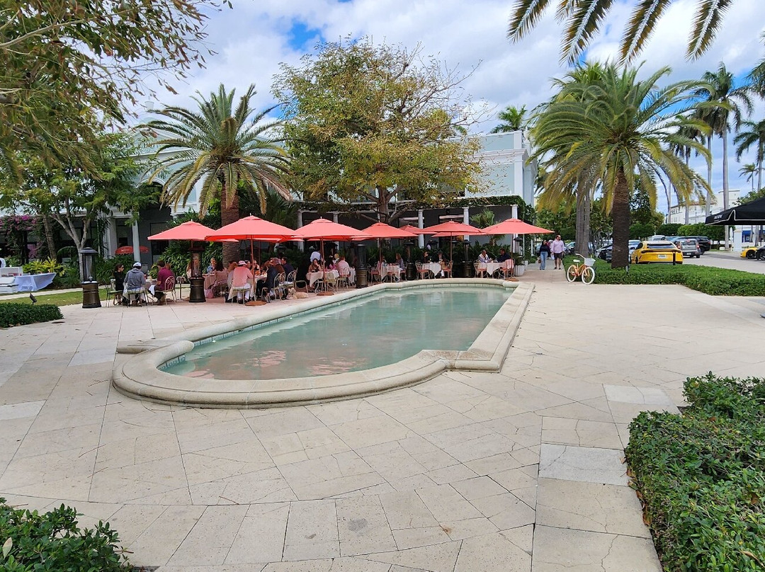 The Royal Poinciana Plaza景点图片