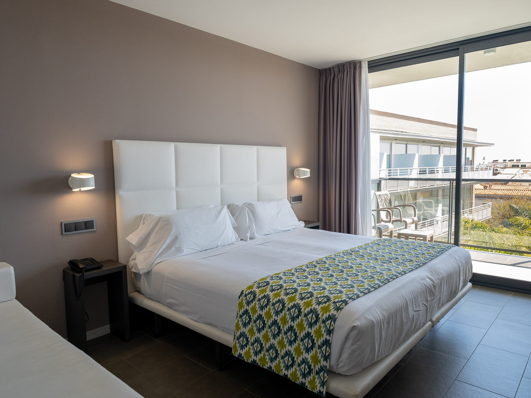 Altafulla Mar Hotel主图