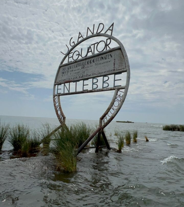 Lake Victoria Sunset & Equator Cruise-恩德培必去景点
