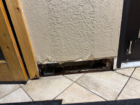 峡谷村西尔维拉多旅馆来自Park City主图