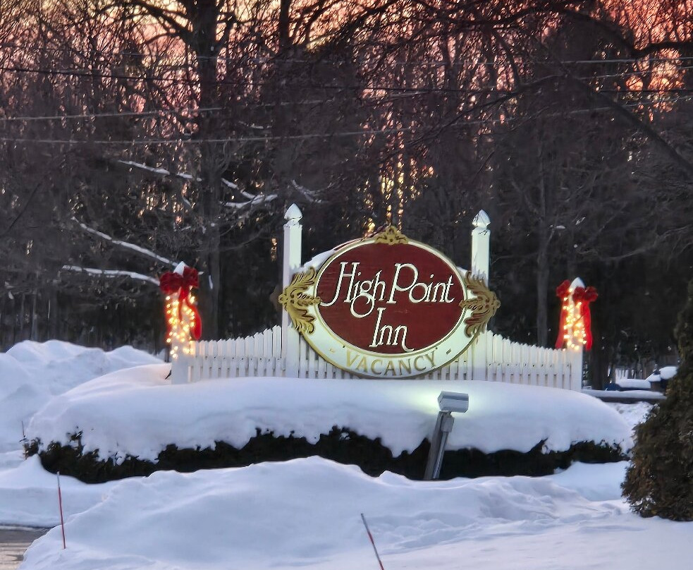 High Point Inn主图