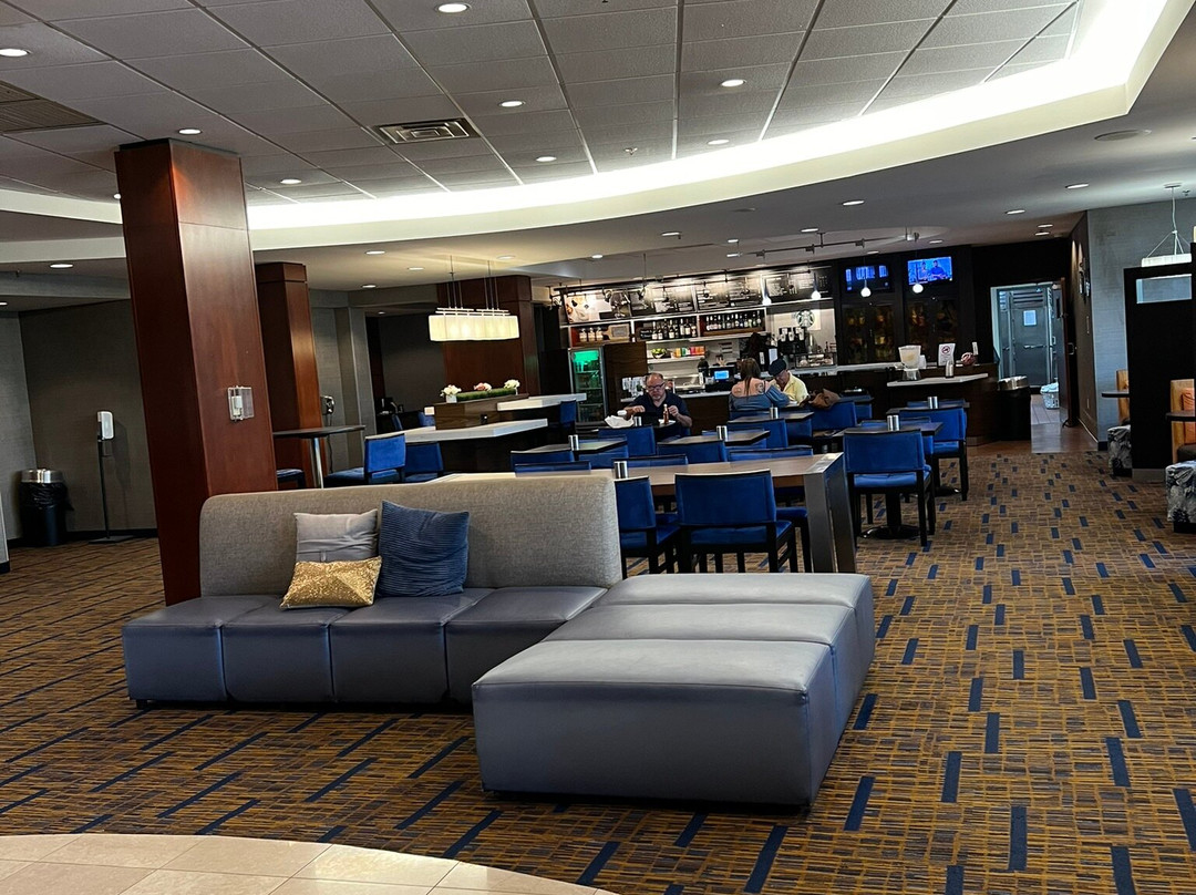 Courtyard Chicago Schaumburg/Woodfield Mall主图