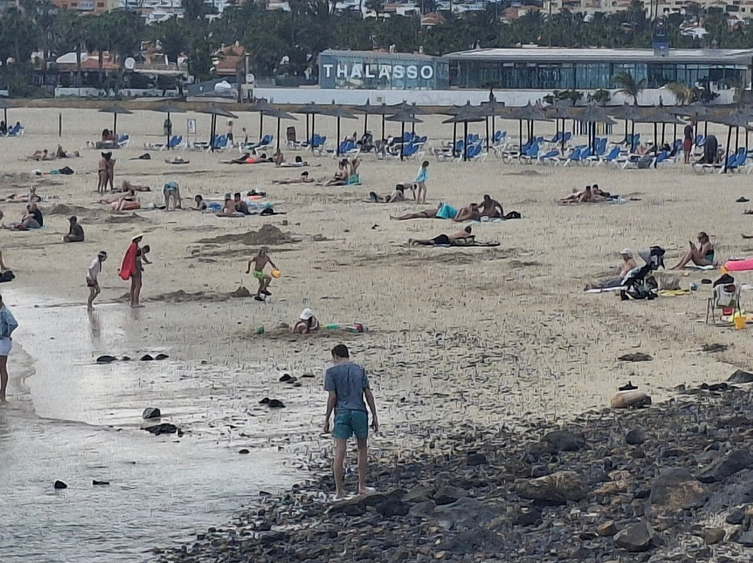 Caletta De Fuste Beach景点图片