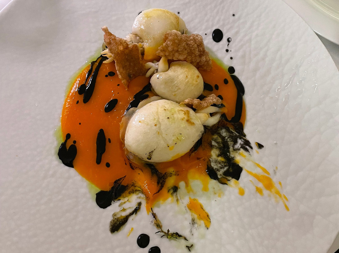 奥斯图尼宫酒店主图