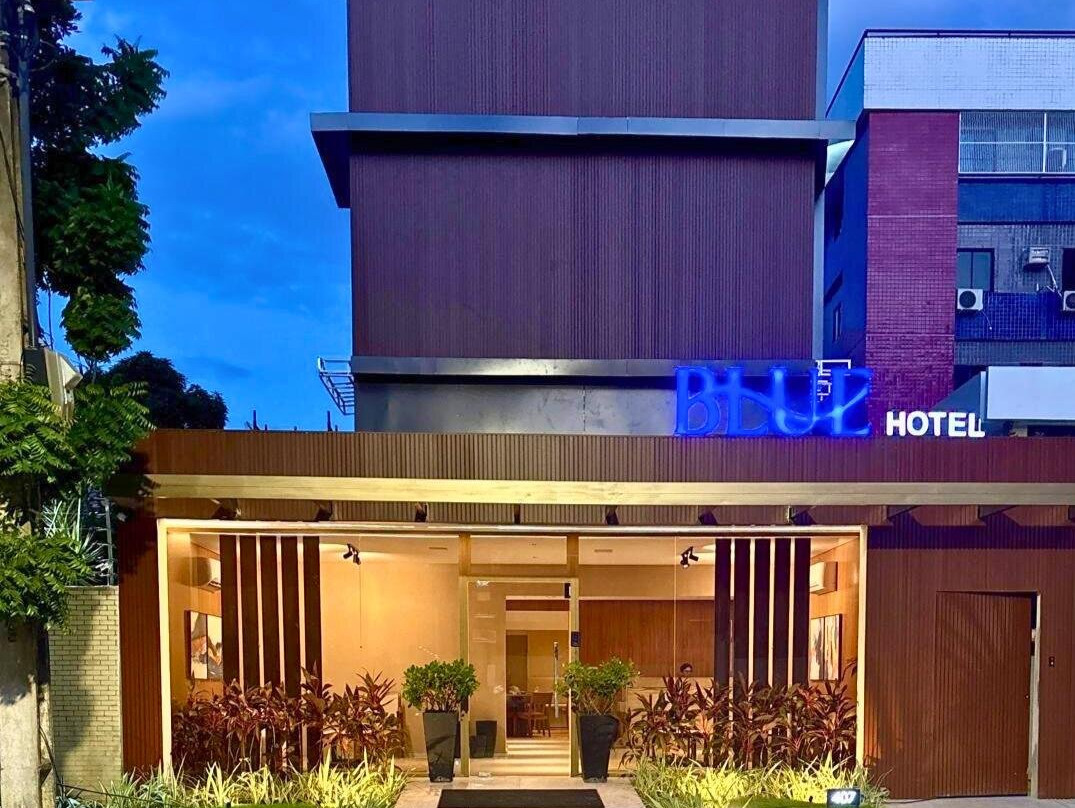 Blue Hotel