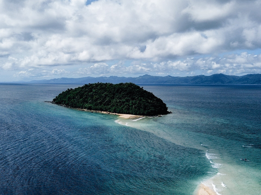 Bon Bon Beach-朗布隆岛必去景点