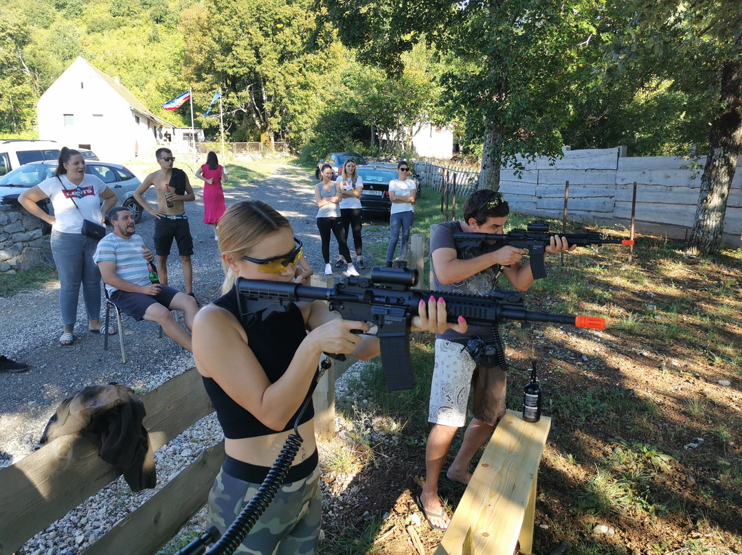 Sokol Feel Good Estate-Gracac必去景点