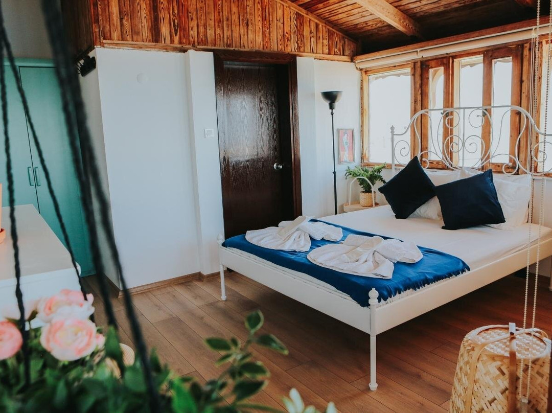 Arya Karaburun Beach & Otel主图