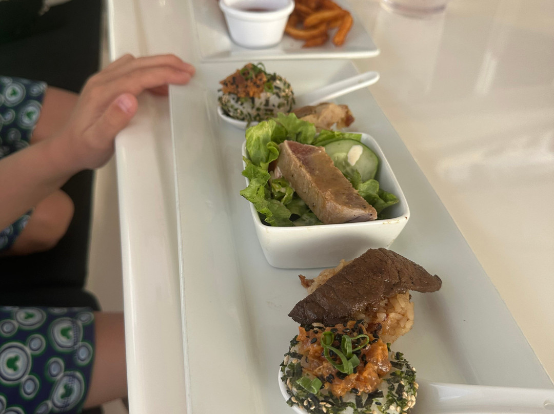 Mana Cruises + Charters-Ko Olina必去景点