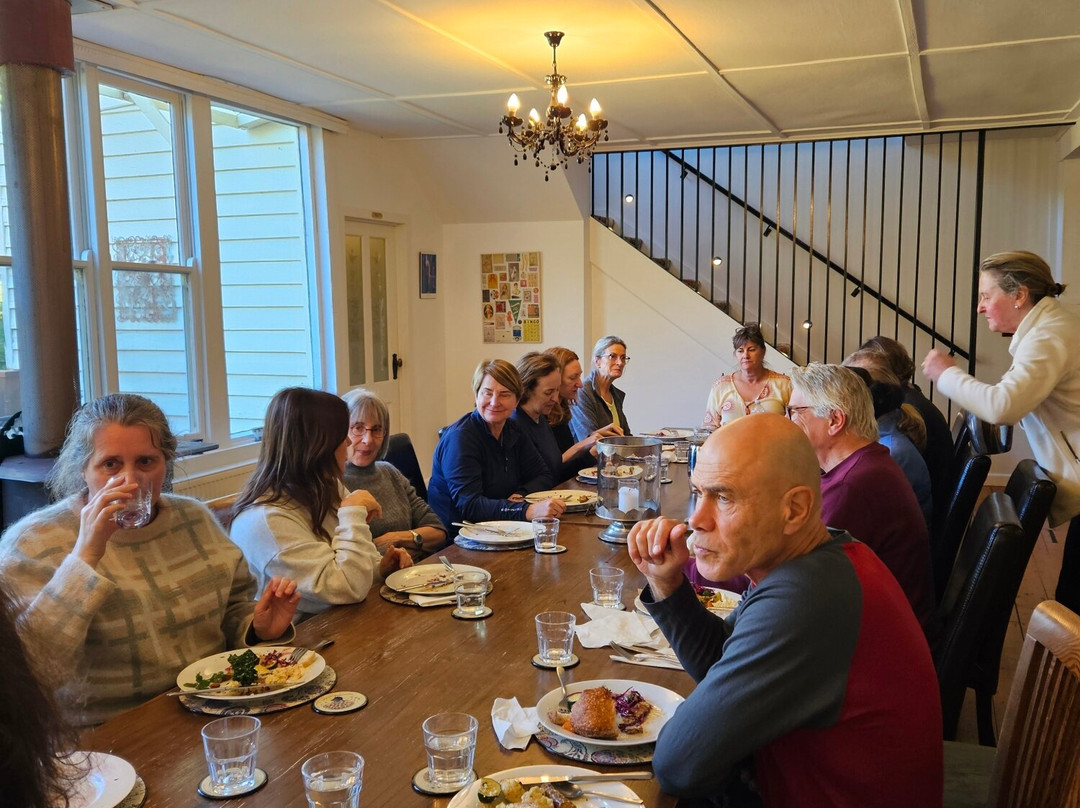 Continental House主图