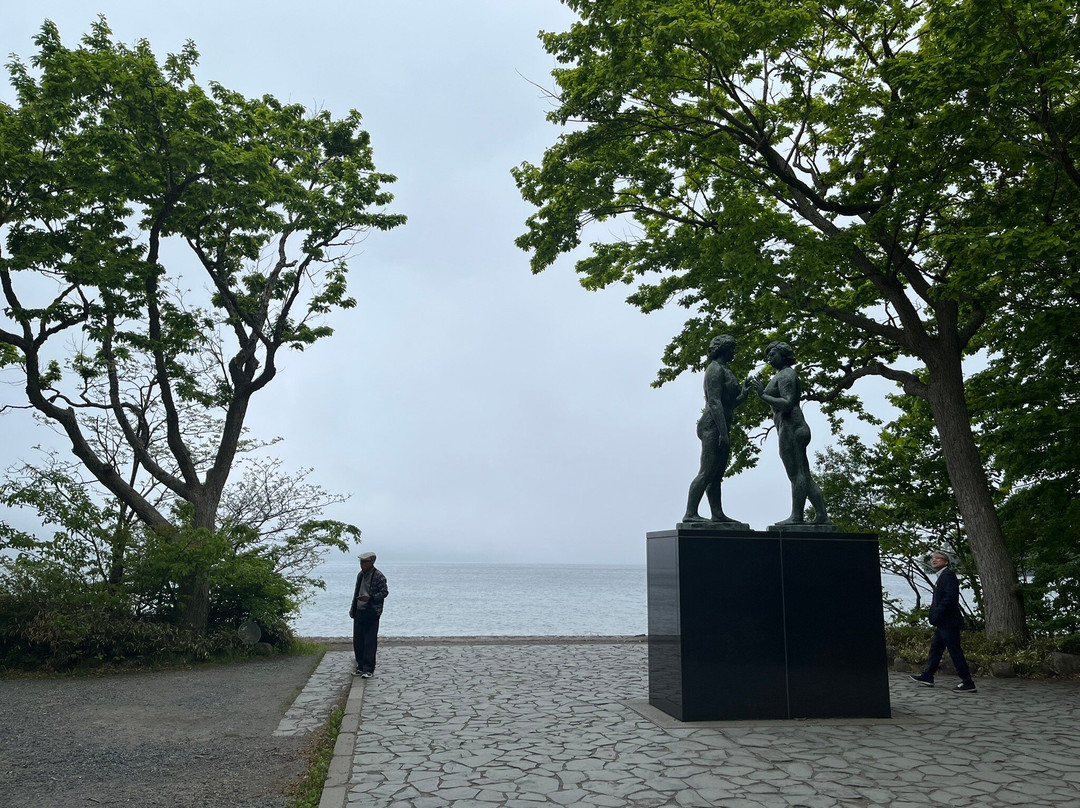 Statue of Maidens-十和田市必去景点