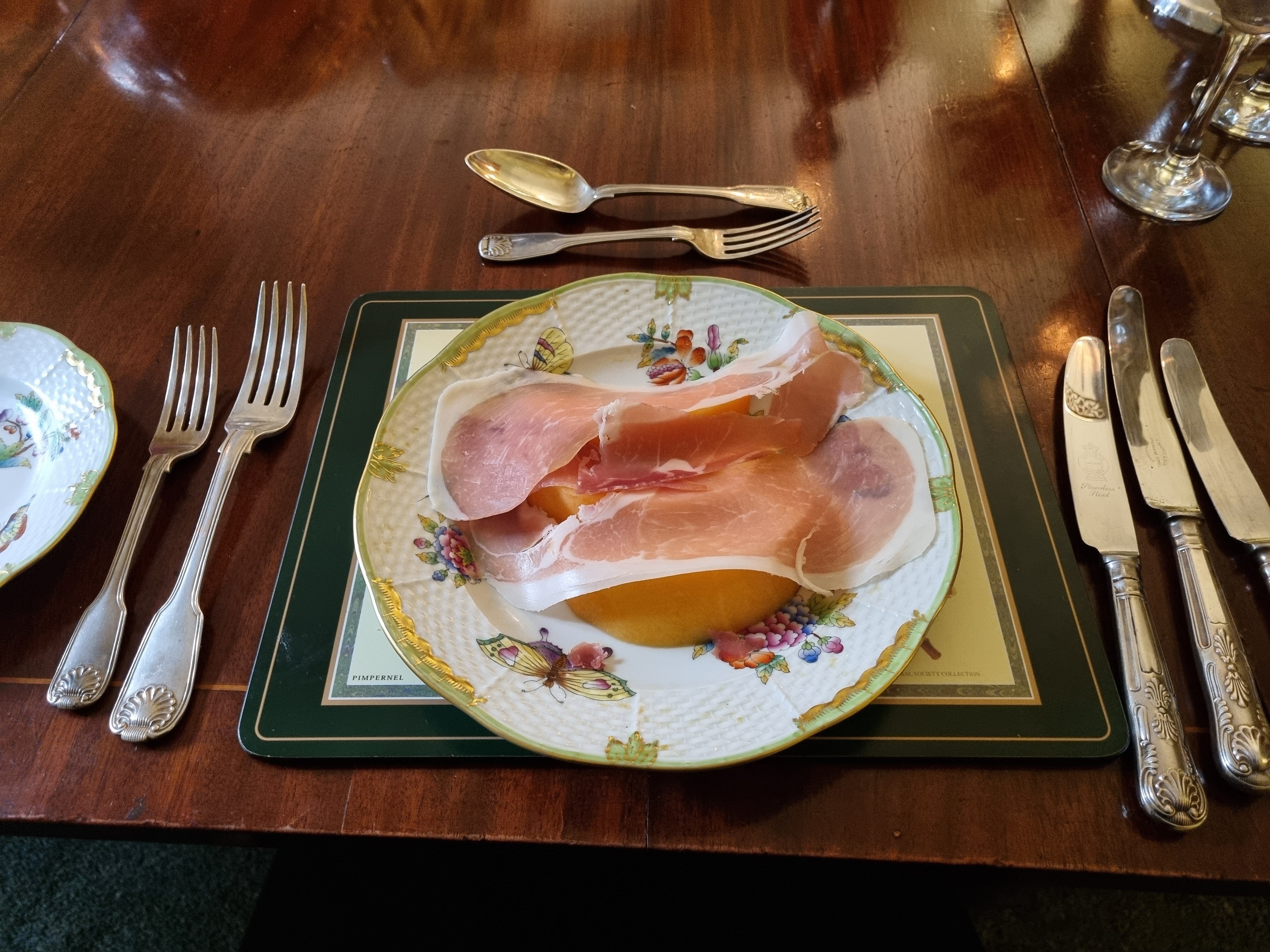 Uplands House-官方