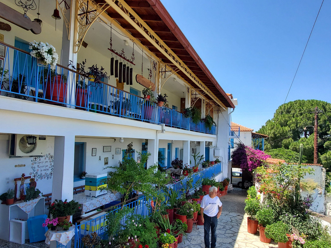 Monastery of Kremasti-Pyrgos必去景点