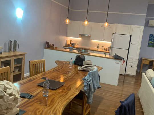 Kernow Charters Towers主图