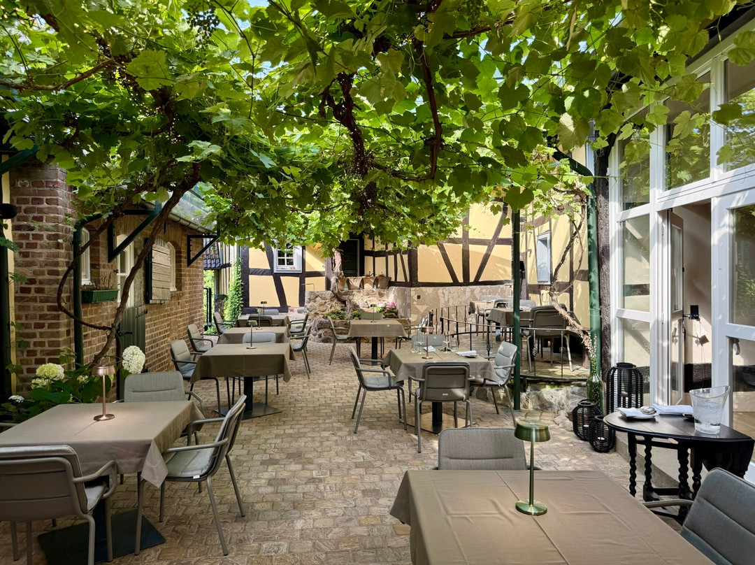 Restaurant 1718
