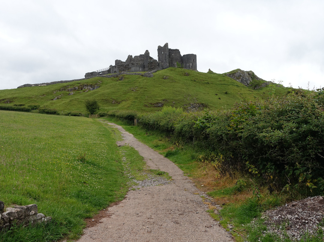 Castell Carreg Cennen-兰代洛必去景点
