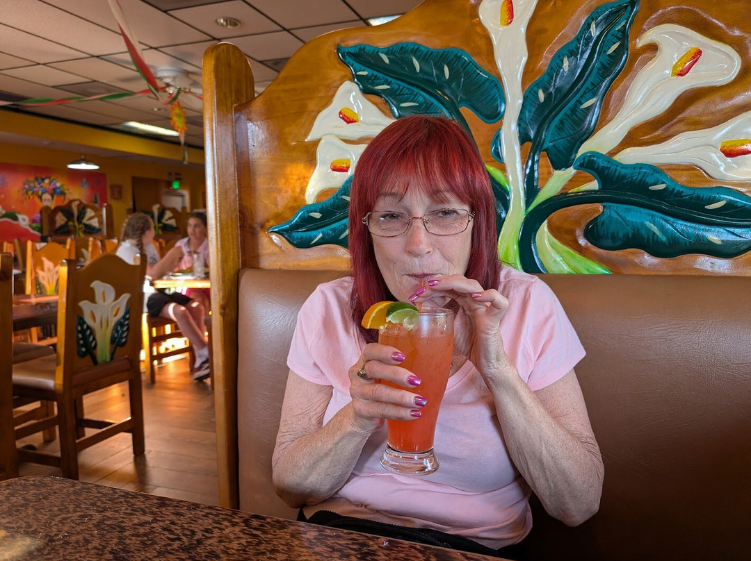 Harvest Restaurant, Shasta Inn