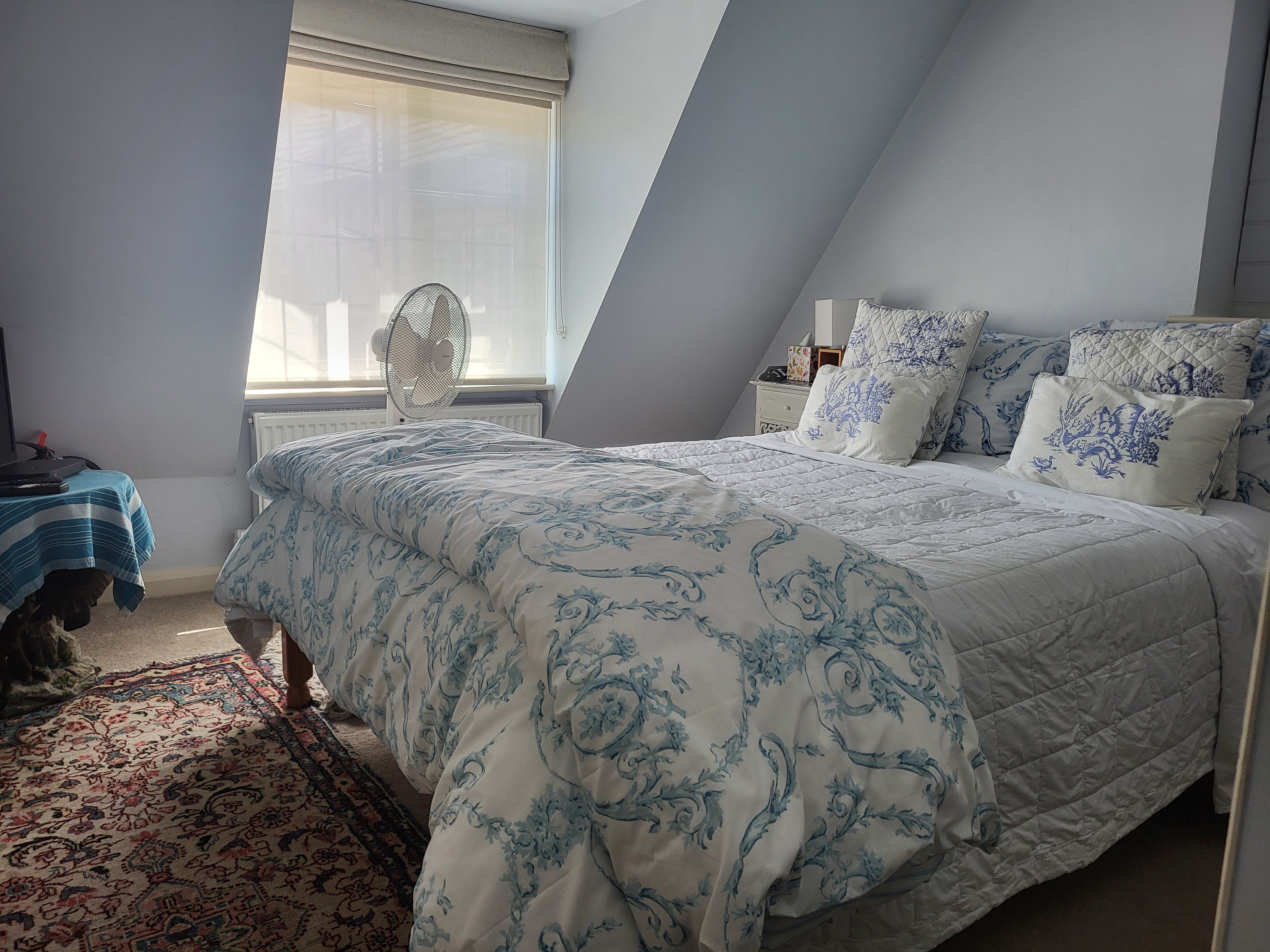 Troy House-客卧