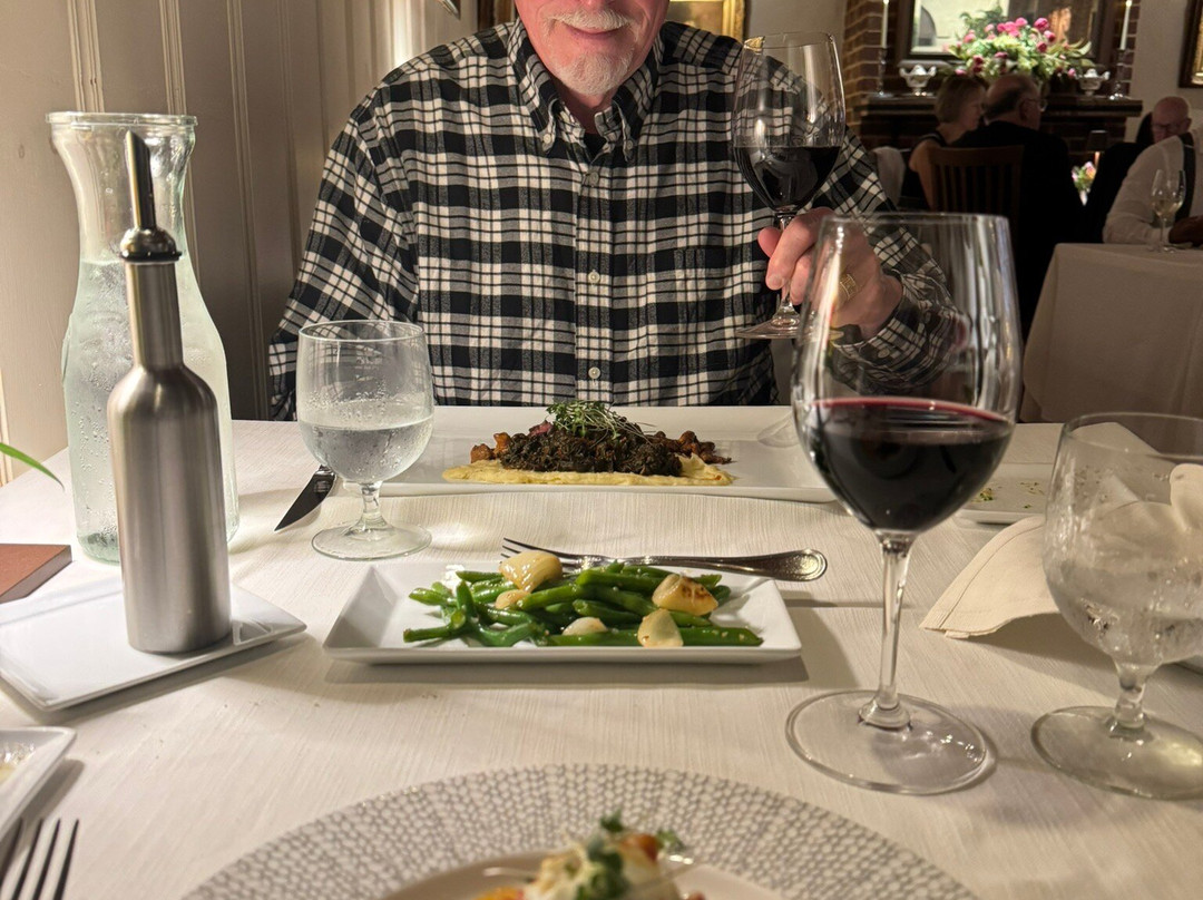 Barboursville Vineyards and Historic Ruins-Barboursville必去景点