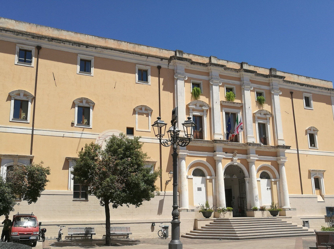 Palazzo degli Scolopi-奥里斯塔诺省必去景点