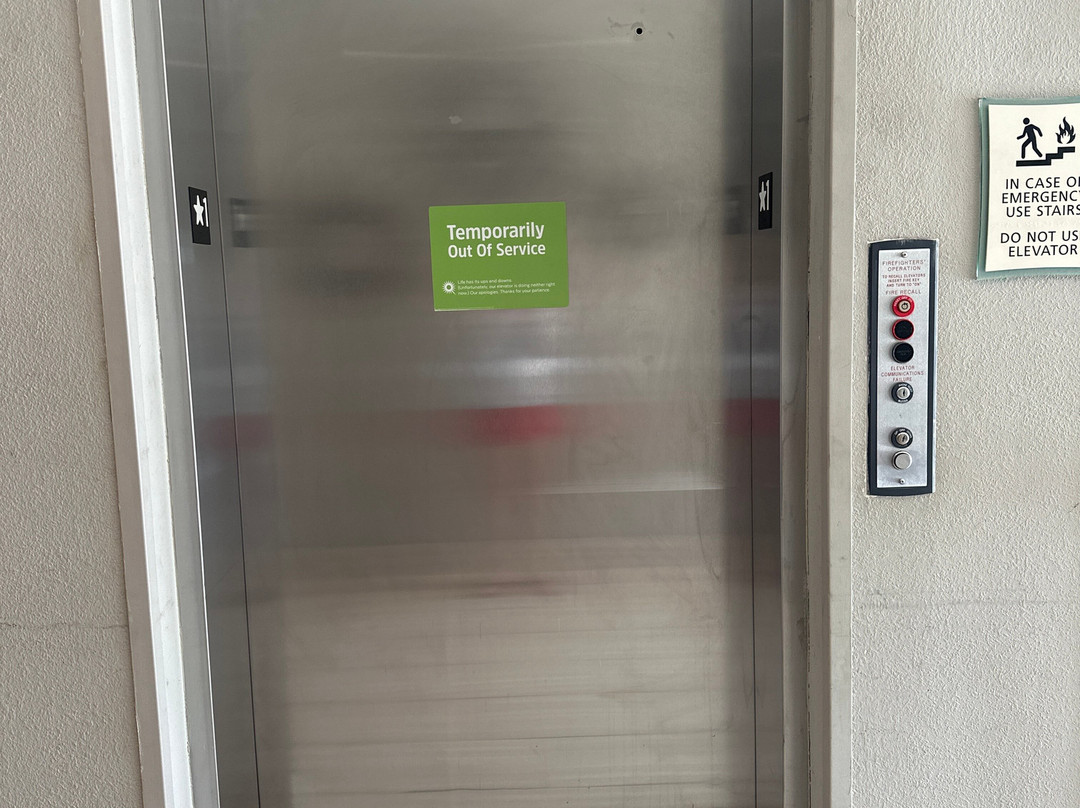 La Quinta Inn & Suites by Wyndham West Monroe主图