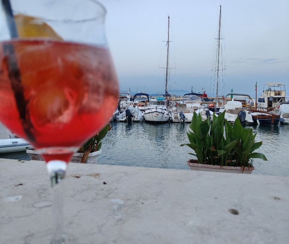 Tide Bar