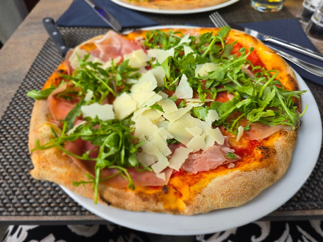 Trattoria - Italian Drink & Food