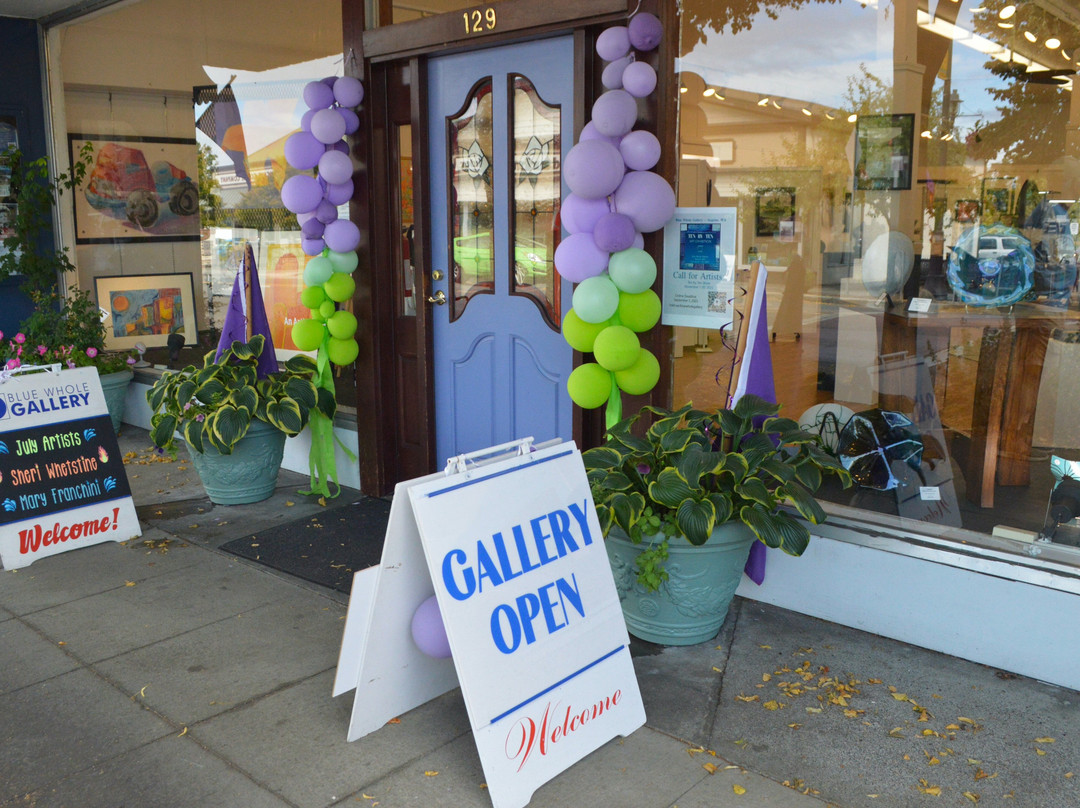 Blue Whole Gallery-塞奎姆必去景点