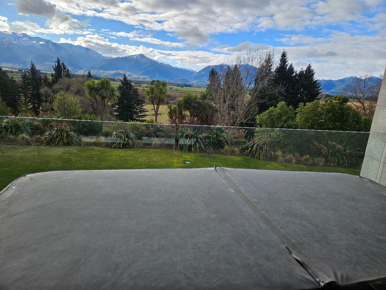 宝马别墅和温泉酒店-官方