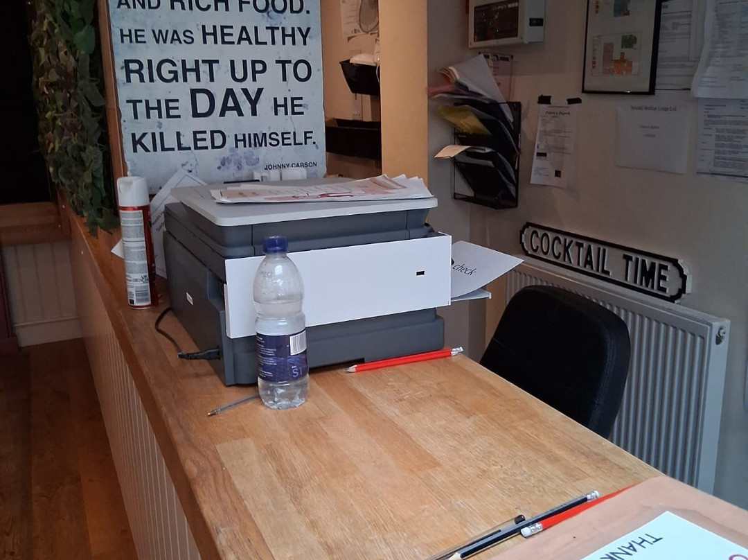 Neuadd Henllan主图