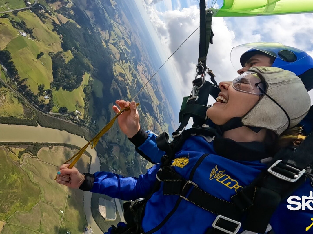 奥克兰高空跳伞-奥克兰中心地区必去景点