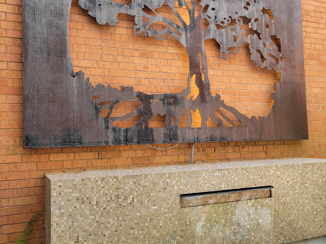 The Fredonia Hotel and Convention Center主图