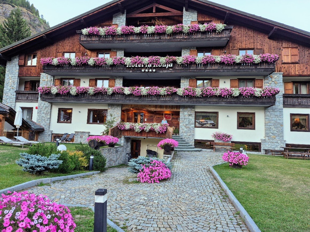 Hotel La Rouja主图