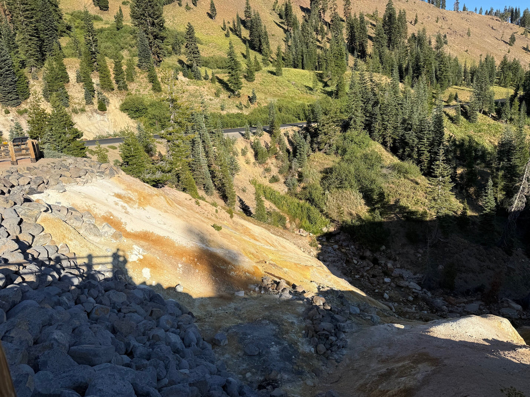 Sulphur Works-拉森火山国家公园必去景点