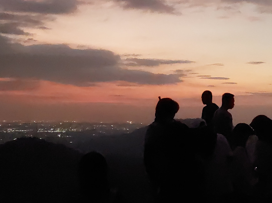 Trekking MT. Bulusaukang Near Makassar-Benteng Gajah必去景点