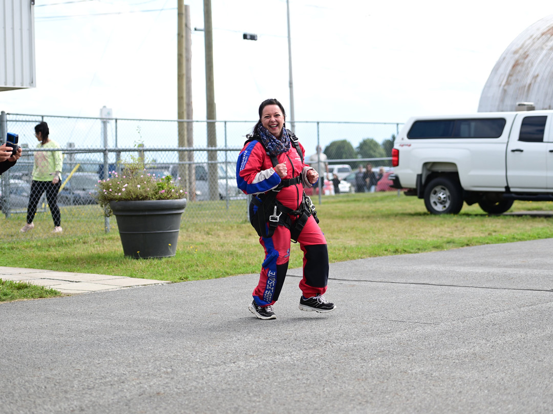 Parachute Victoriaville-Victoriaville必去景点