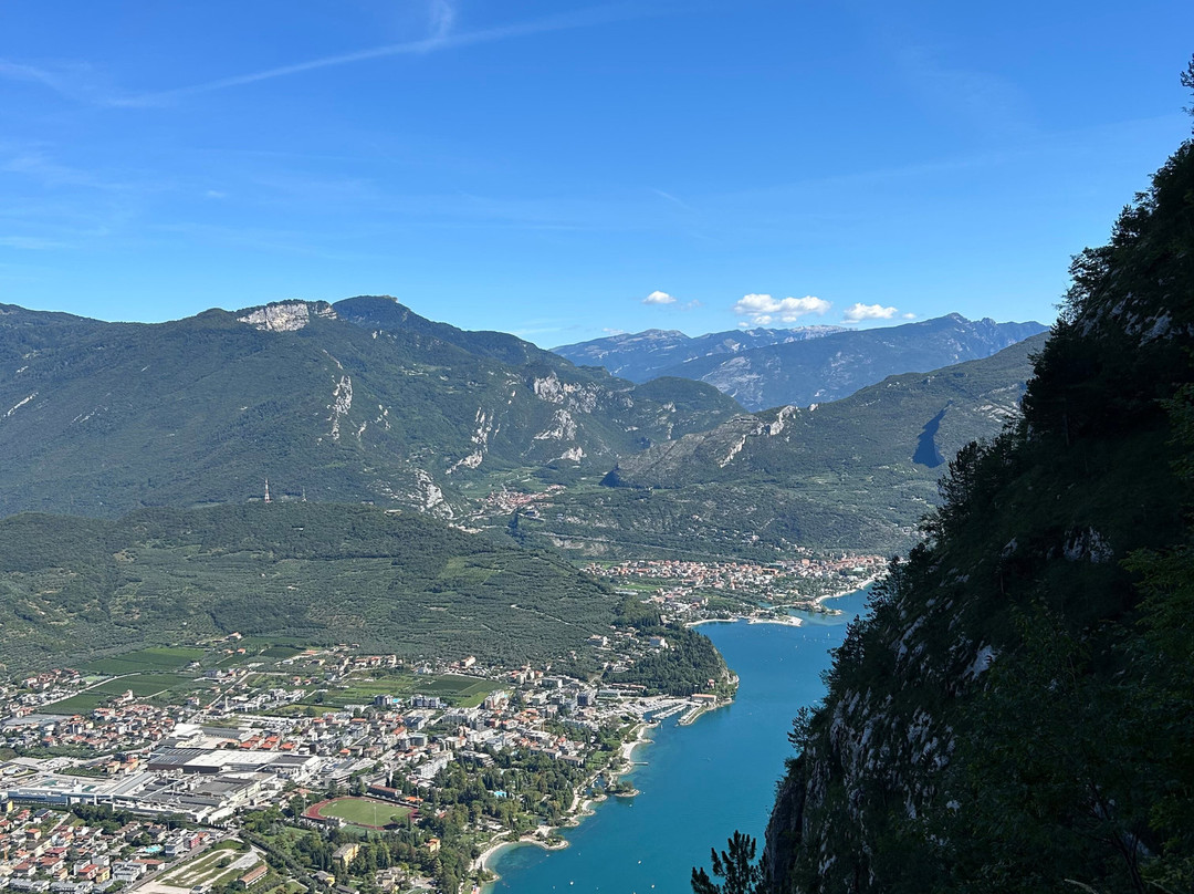 Chapel Santa Barbara-里瓦德尔加尔达必去景点