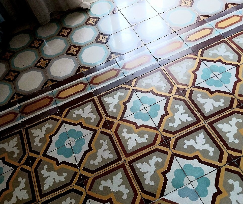 Point De Vue Guesthouse And Restaurants主图