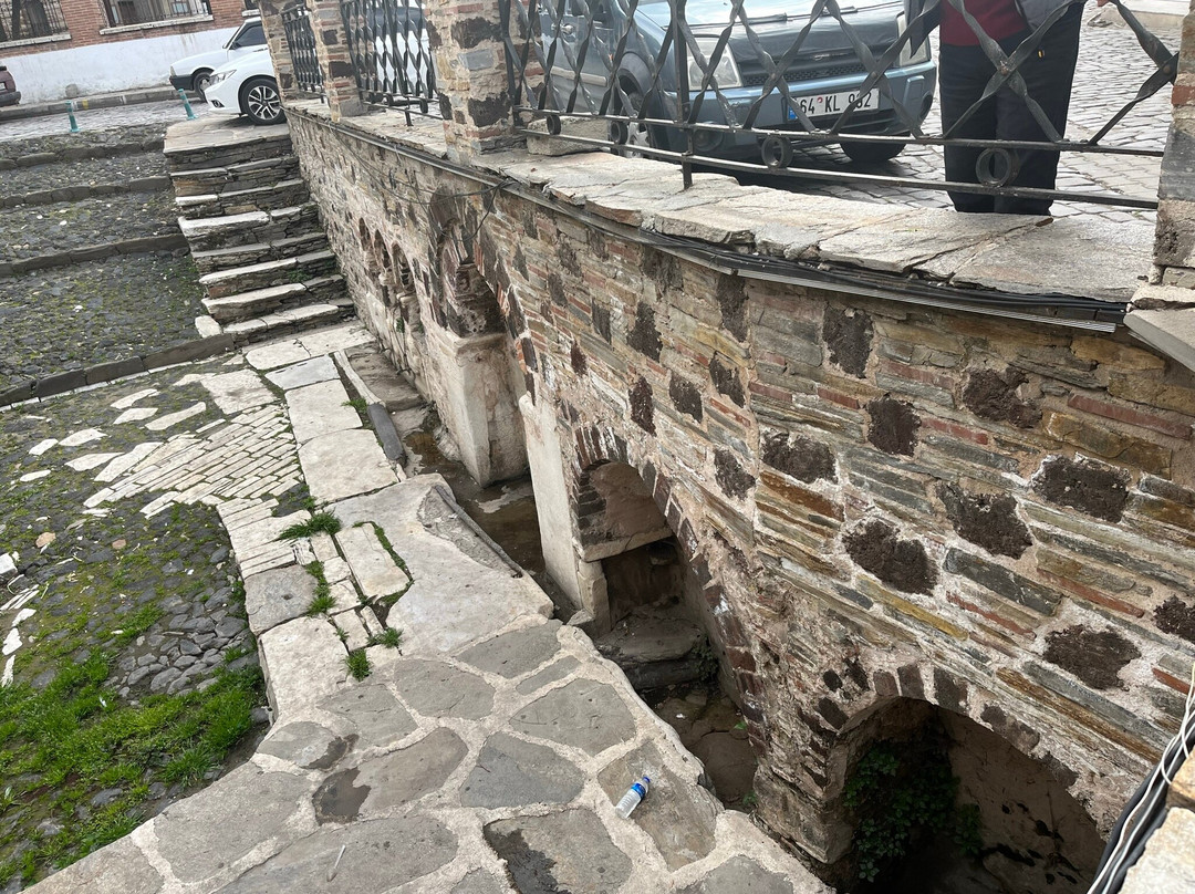 Beş Ulalı Çukurçeşme