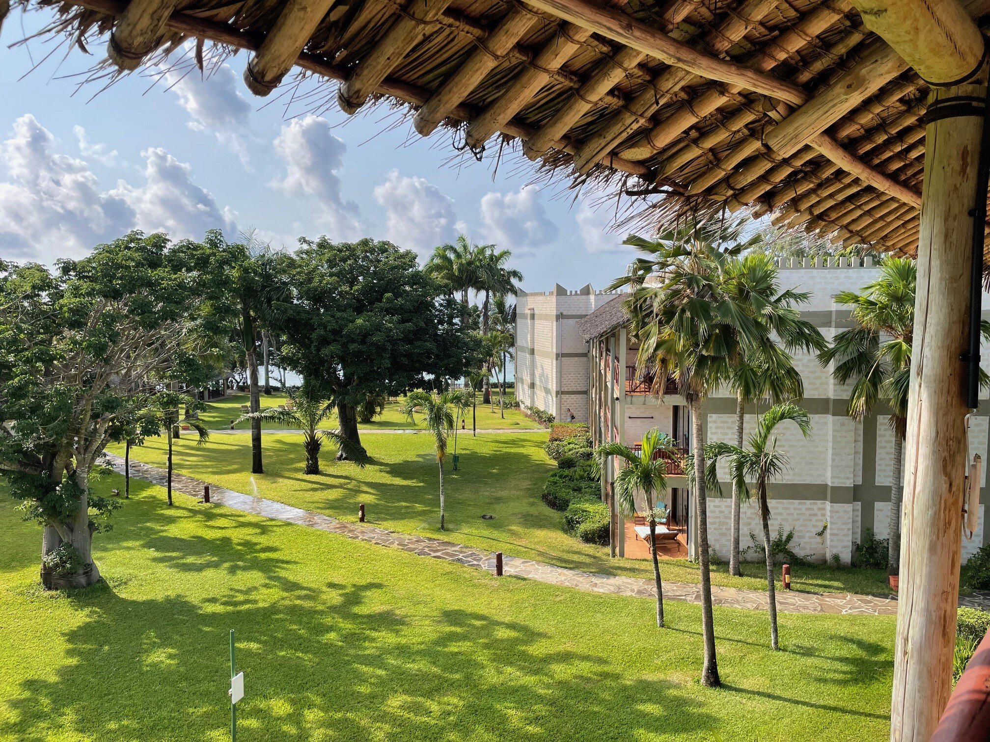 保巴博温泉海滩度假酒店-浴室