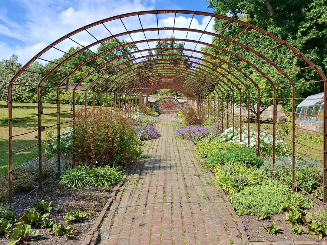 Bateman's-Burwash必去景点