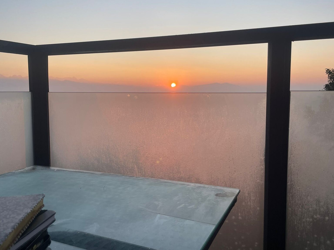 喜马拉雅俱乐部酒店主图